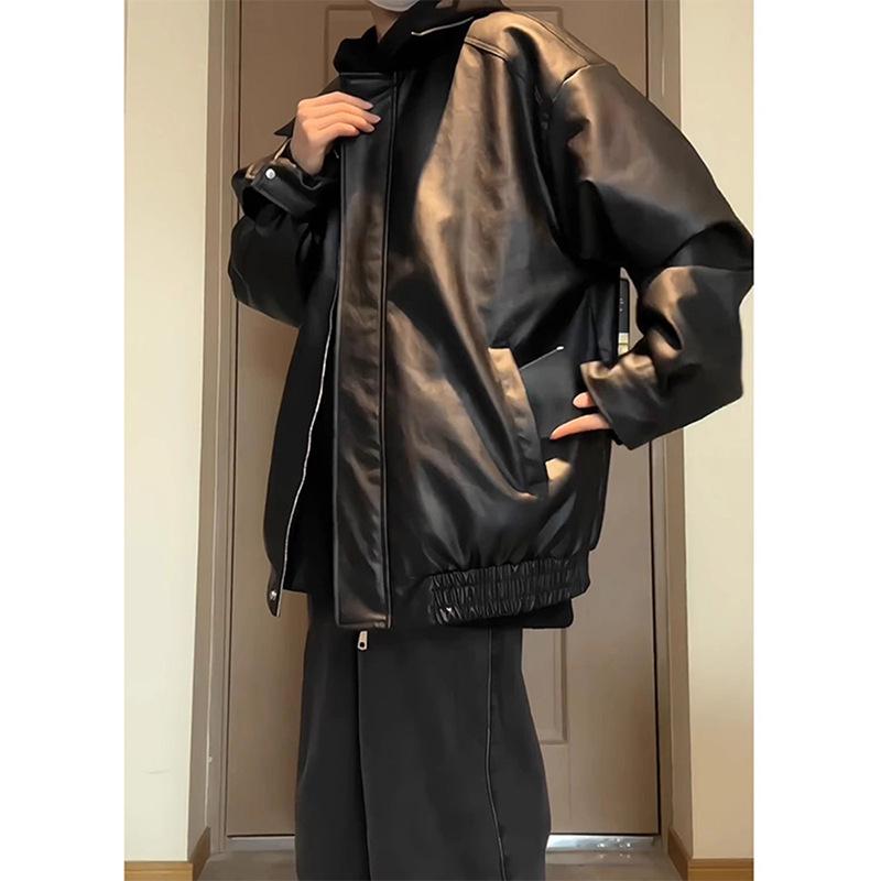 Men's High-End Black Leather Motorcycle Jacket, Perfect for Spring & Autumn, Handsome Loose-Fit Short Baseball Style.