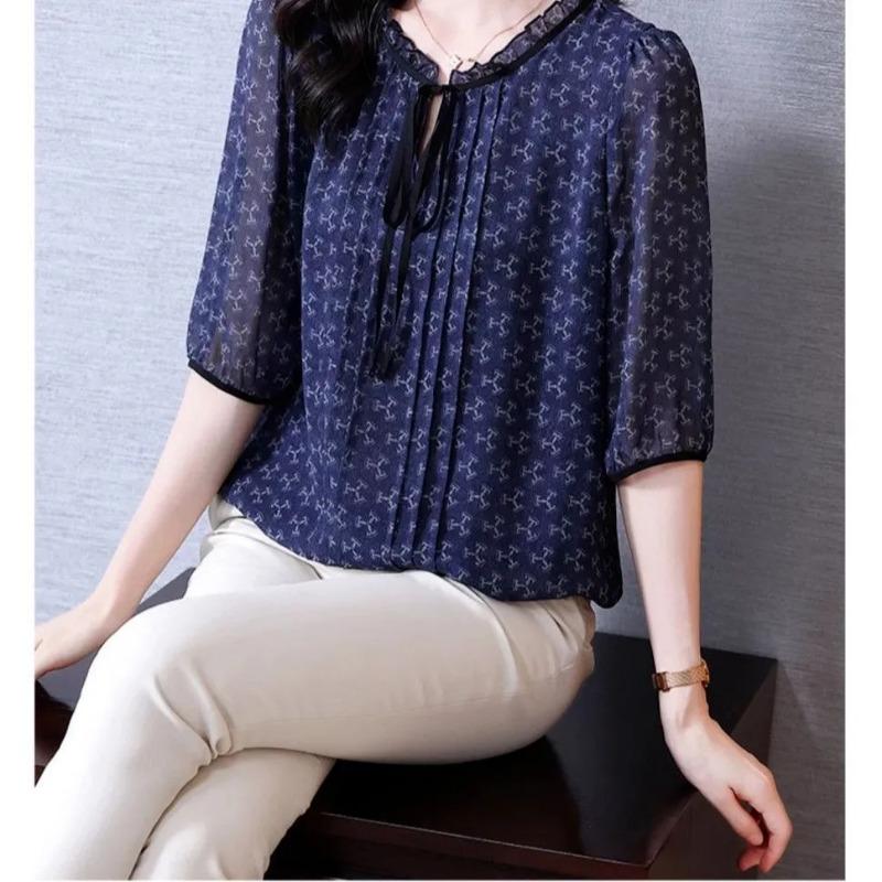 

Printed Shirt Women s Summer Short-sleeved Lace Bow Stand Top New Fashion Style Versatile M темно-синього кольору