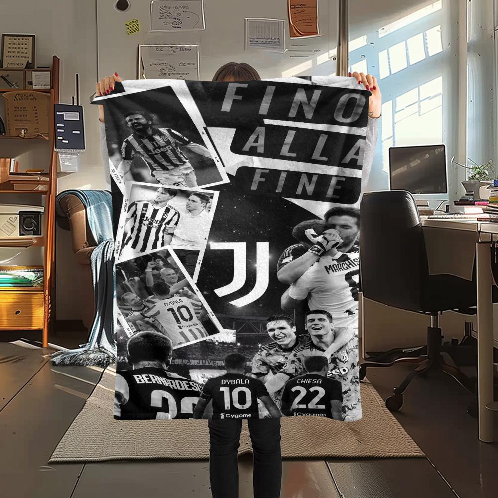 Juventus Print FlAannel Blanket, High Quality Comfortable for All Seasons, Home Decor, Warmth and Comfort