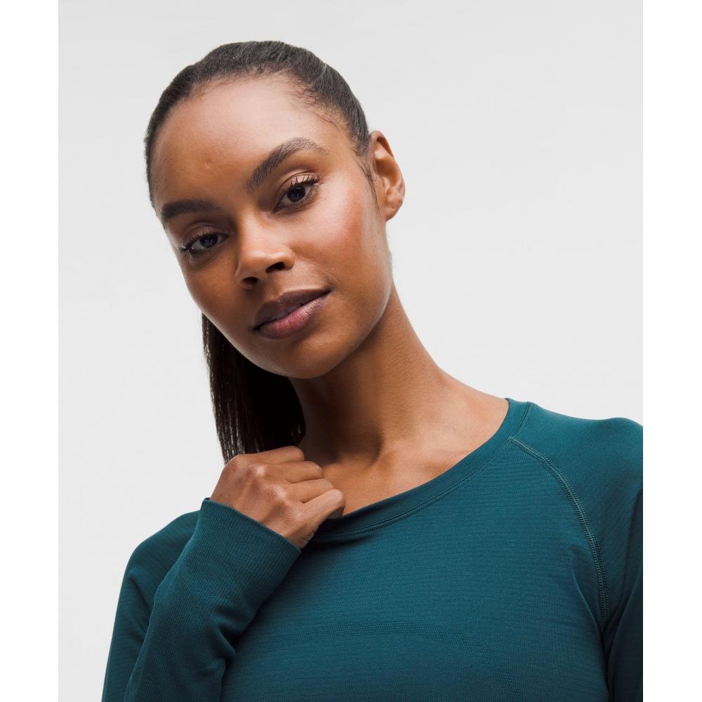 Lululemon Swiftly Tech Long Sleeve Shirt 2.0  Hip Length Indochine Blue Indochine Blue