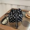 Spring large-capacity fashion design shoulder leisure bag, women's tide simple commuter portable bucket bag