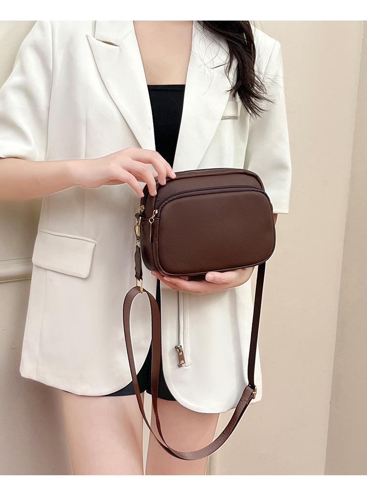Women's Trendy Small Square Crossbody Bag: Light Luxury, Fashionable, High-End Feel, Stylish Single Shoulder Diagonal Design