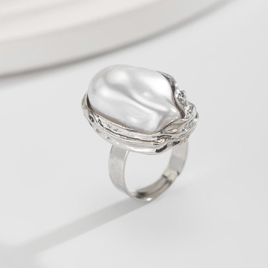 Exaggerated 3D Heart Alloy Ring - European & American Style