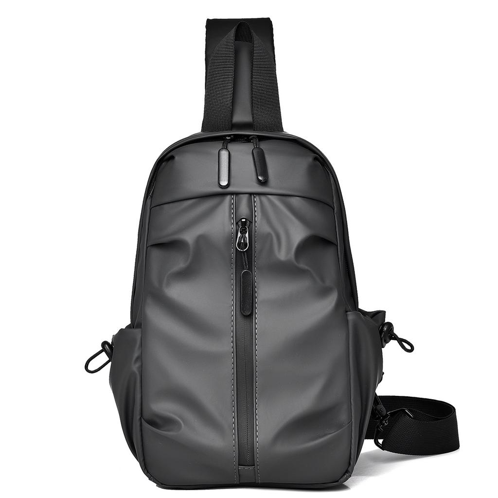 The Leather Men's Crossbody Bag Is Simple, Fashionable and Trendy. It's A Casual, Versatile and High-end Commuter Chest Bag