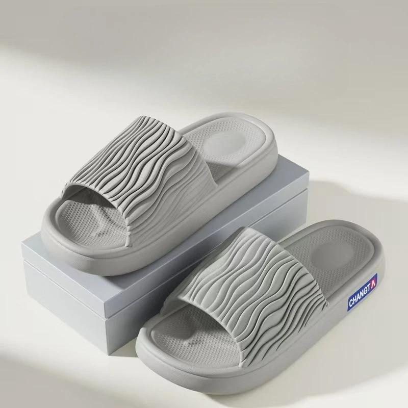 Fashion House Men's Shoe Soft Shiatsu Walk Around Home Indoor Slides Bathroom Sabot Mascullino Adult Pvc Fun 2025 Fashion Male Slipper