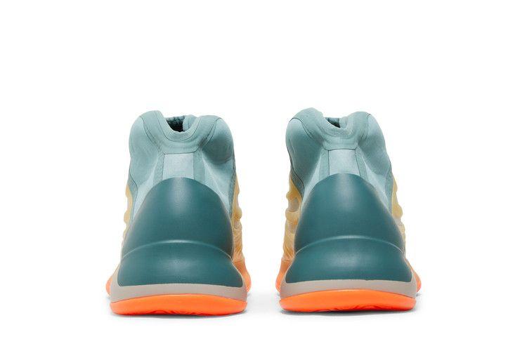 adidas Yeezy QNTM Hi-Res Coral