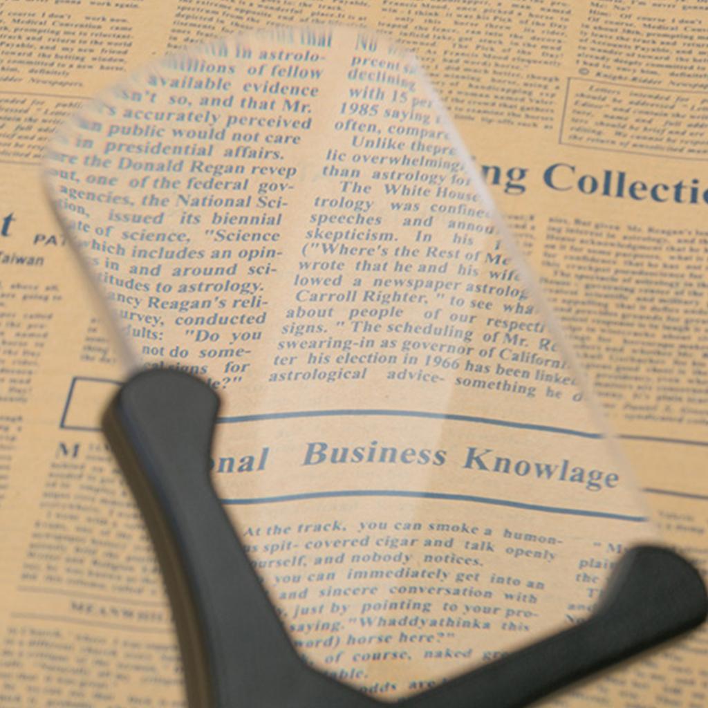 Handhold LED Magnifier- with 4 LED Light 2.5X / 25X Magnification for Reading Close Work Documents- Images- Photos Gift