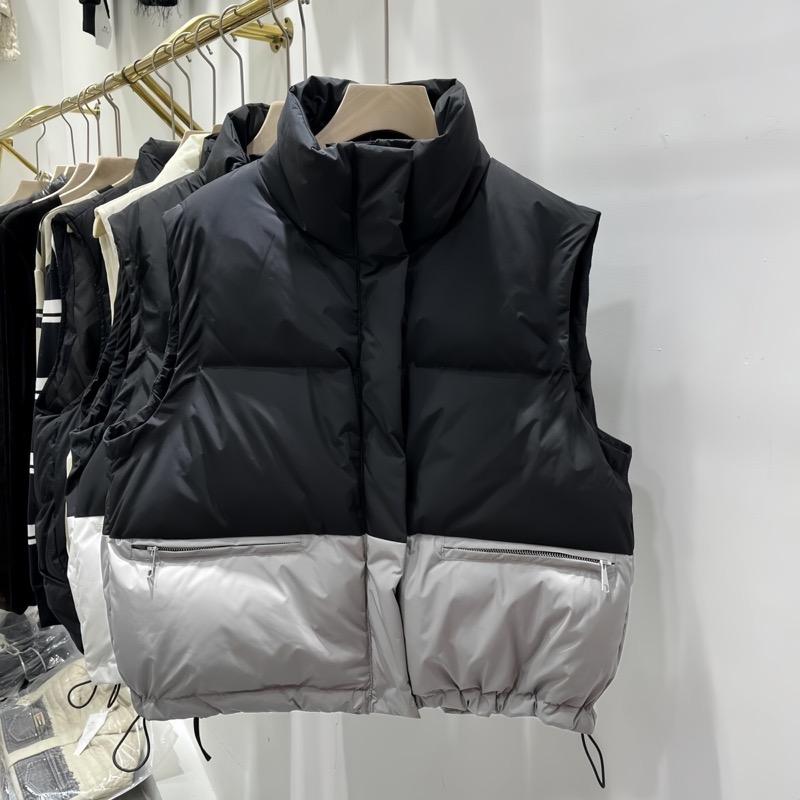 Women's Vest for Outdoor Wear