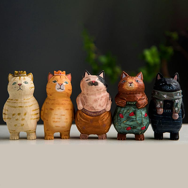Handmade Cute Cat Wood Carving Ornaments,Painted Wooden Cat Figurines,Wood Cute Cat Desktop Decoration,Lucky Cat Sculpture