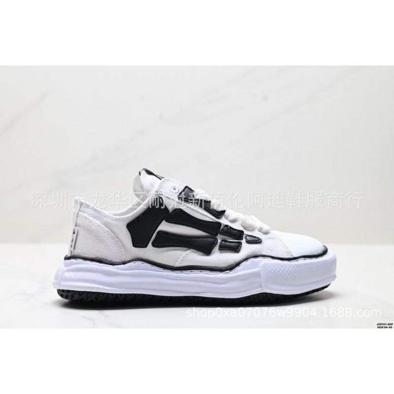 Unisex Canvas Sneakers Low Top Thick Sole Comfortable Casual Shoes Men Women Fall Winter