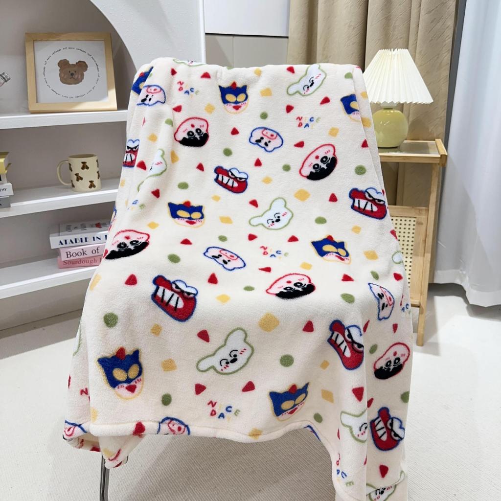 Pudding dog blanket autumn and winter warm blanket dormitory leg blanket office portable nap blanket sofa blanket car blanket
