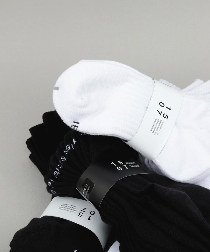 Ilogongchil [10Pack] Light Athletic Embossed Half Socks _Snow White/Black