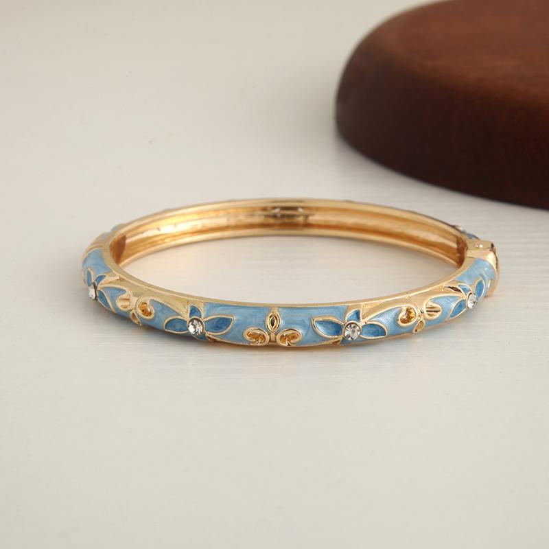 Enamel Floral Bangle Bracelet Gold-Tone Accent Vintage Open Cuff Elegant Bohemian Jewelry For Women Daily Party Gift