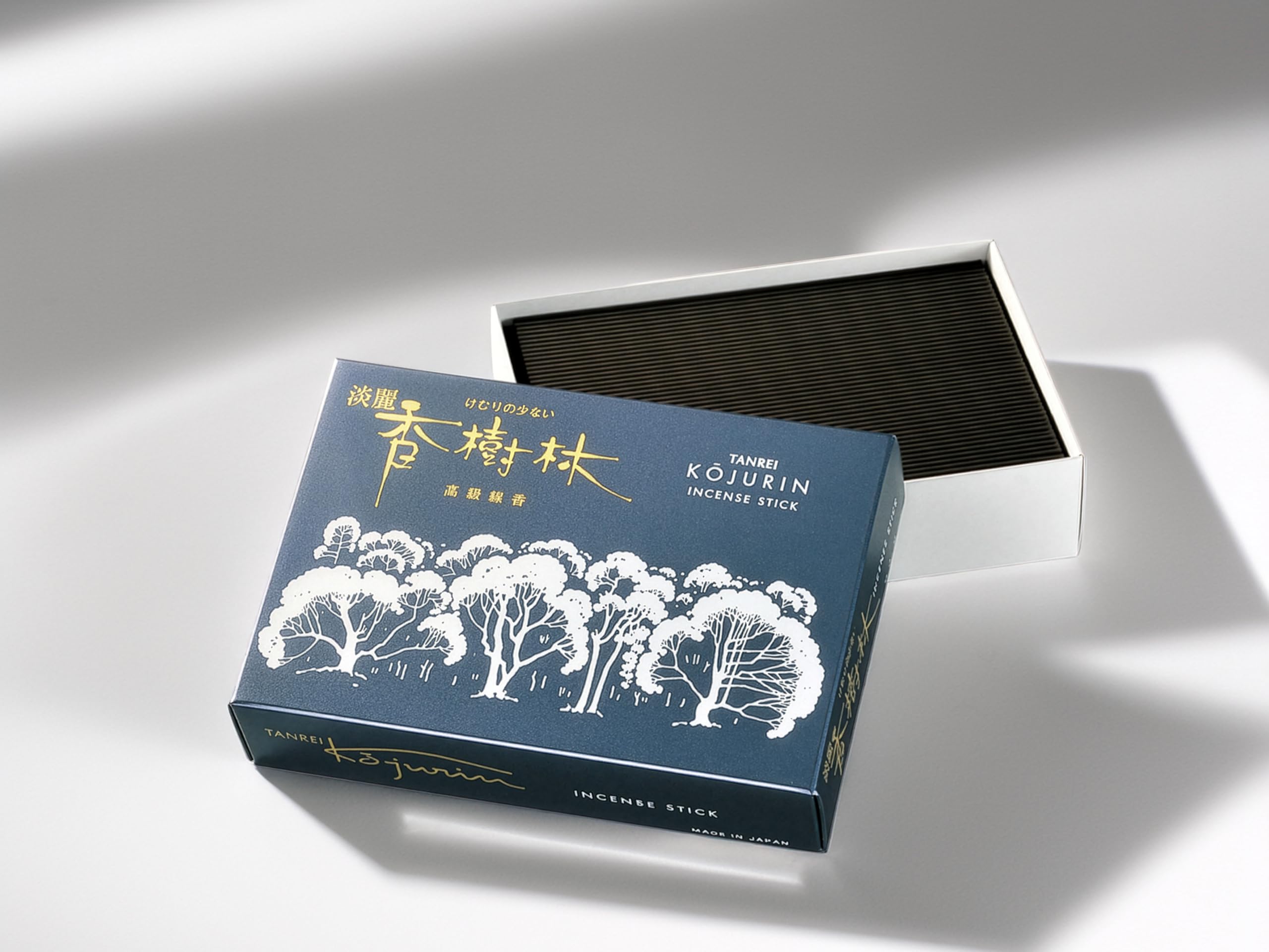 Eirakuya Sandalwood Incense Large Bundle Approx. 370 sticks