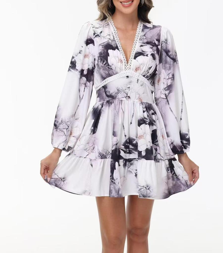 2025 Spring Sweet Print V-neck Lace Short Dress for Women