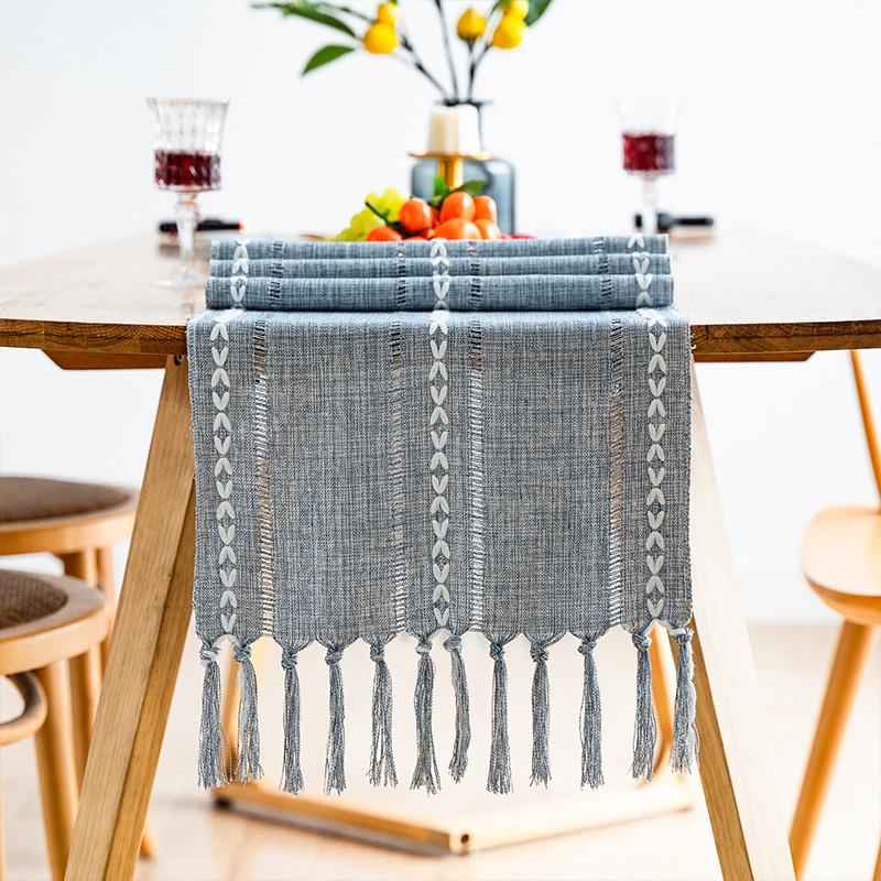 Retro Table Runner Elegant Hand Woven Cotton Linen Dining Table Runner with Tassels for Wedding Home