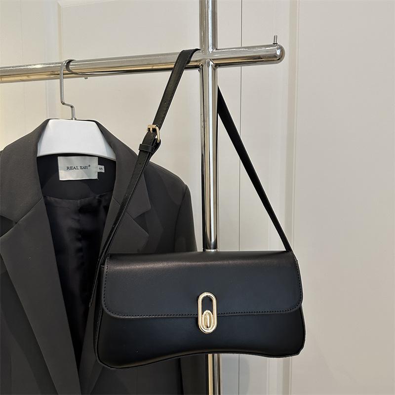 

Niche exquisite fashion handbag simple light underarm bag women s summer new messenger bag чёрный