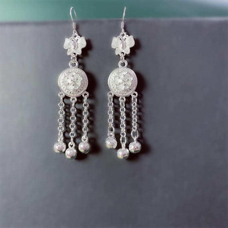 Ethnic style earrings Alloy silver-plated Miao ethnic minority Dong Yi earrings Earrings