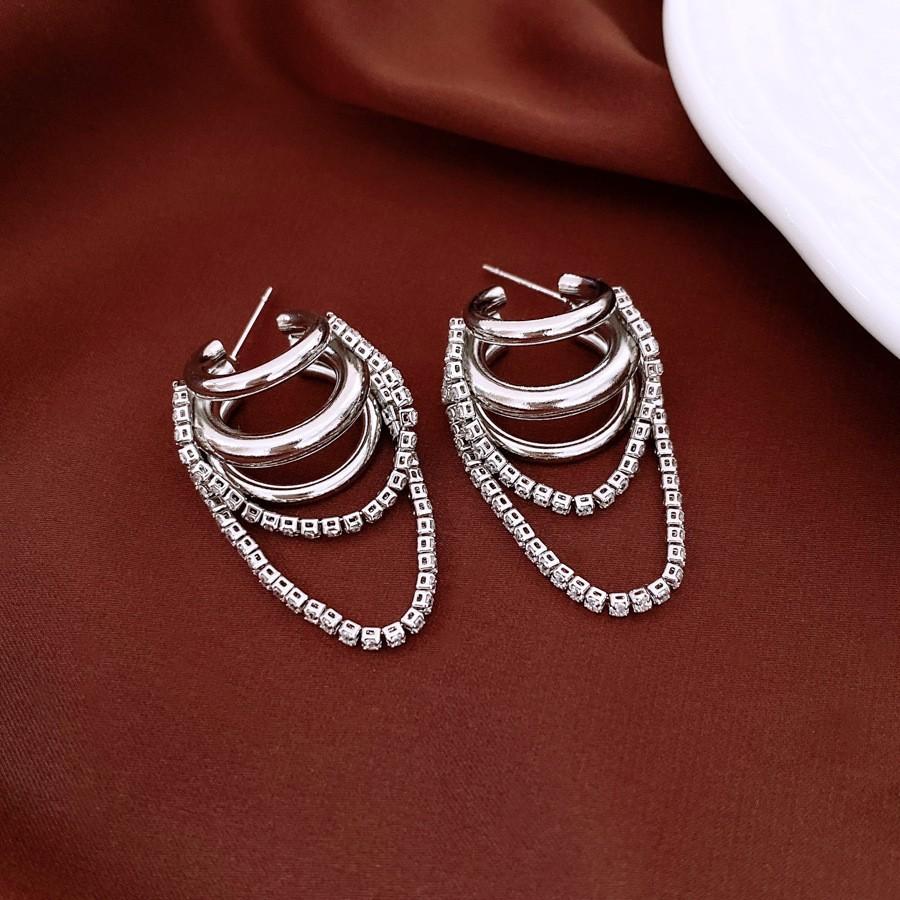 Silver Needle Diamond Oval Pendant Fringed Earrings Medieval Vintage Court Style Stud Earrings Light Luxury Retro Earrings
