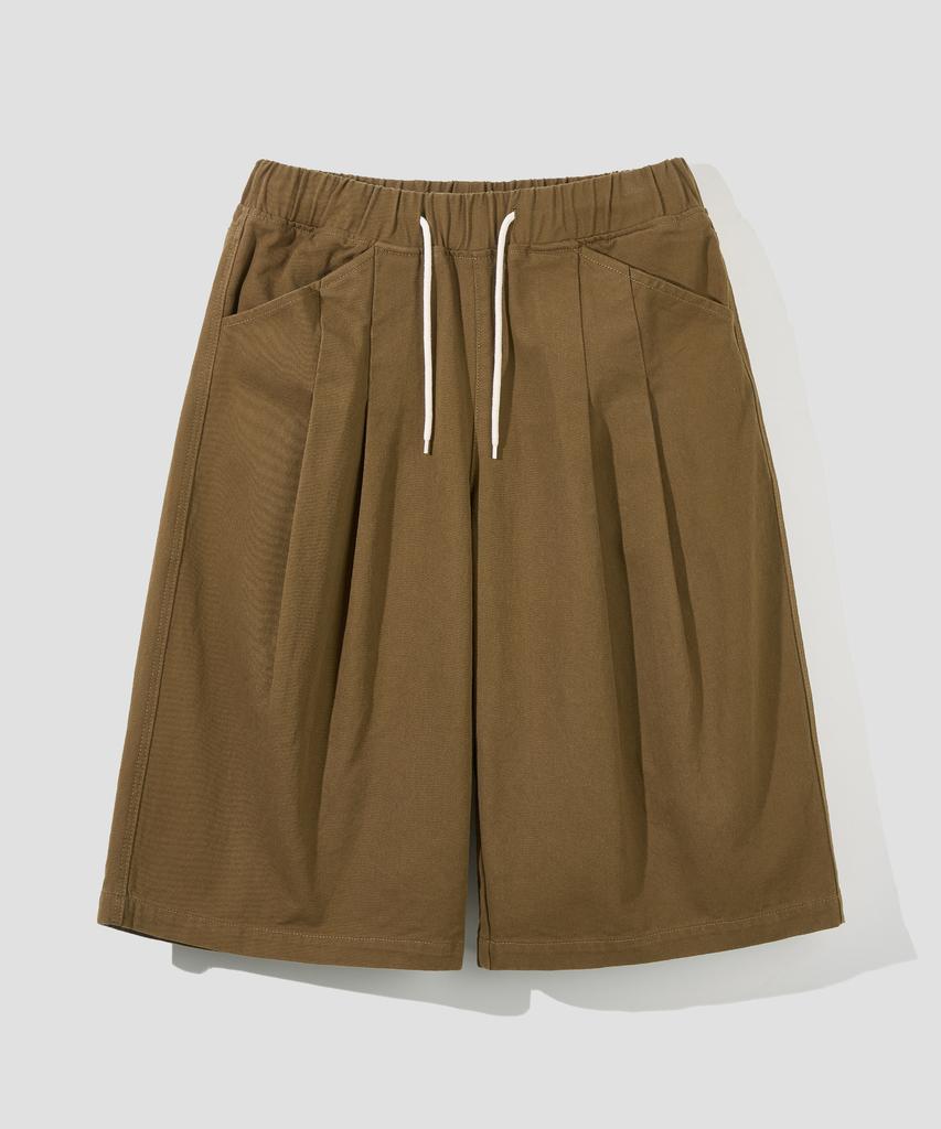 AGOD Double-Pleated Elastic String Bermuda Shorts [Brown]