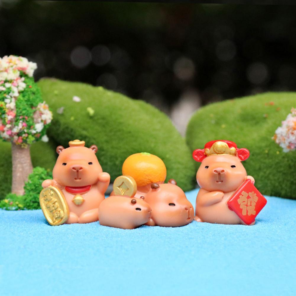 Resin Capybara Figurine Colorful Capybara Decor 7 Pcs Capybara Miniature Figurines Set Resin Collectibles for Car Dashboard