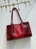 Crocodile Pattern Leather Tote: 2025 Large Capacity Handbag, Single Shoulder or Underarm Bag for Women.