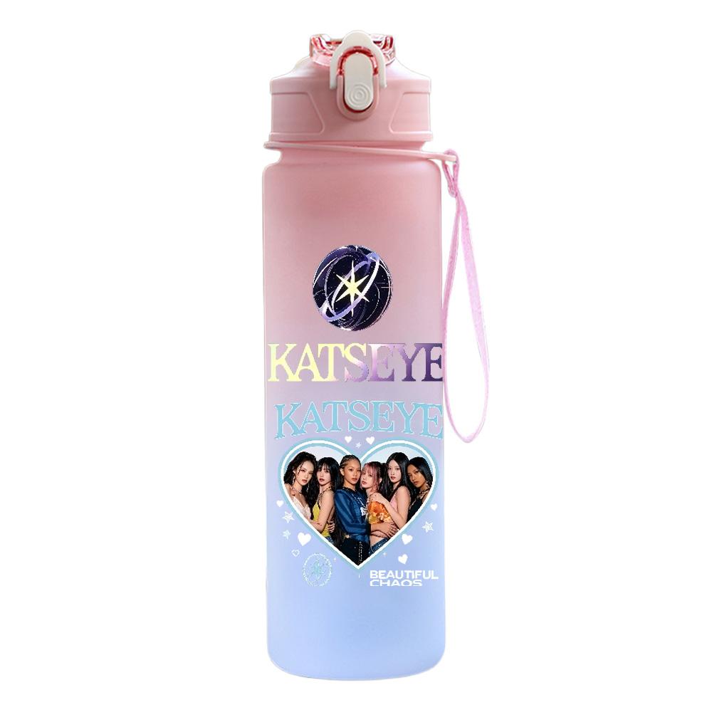 750Ml Water Bottle Anime Cartoon KATSEYE Printed Large Capacity Drinking Cup Portable Outdoor Sports Water Cup Children Kid Gift