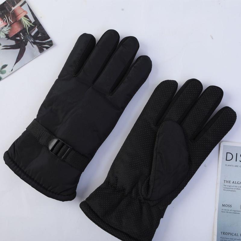 Winter Cycling and Skiing Gloves Are Warm and Cold Proof with Fleece. Outdoor Mountain Climbing and Cycling Gloves for Men and Women Are Thickened
