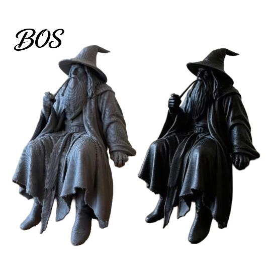 Small Wizard Figurine for Shelf 3D Printed Figurine, Sitter, Collectible Low-key High-end Art Desktop Ornament Bookshelves, Desks, TV Cabinets,