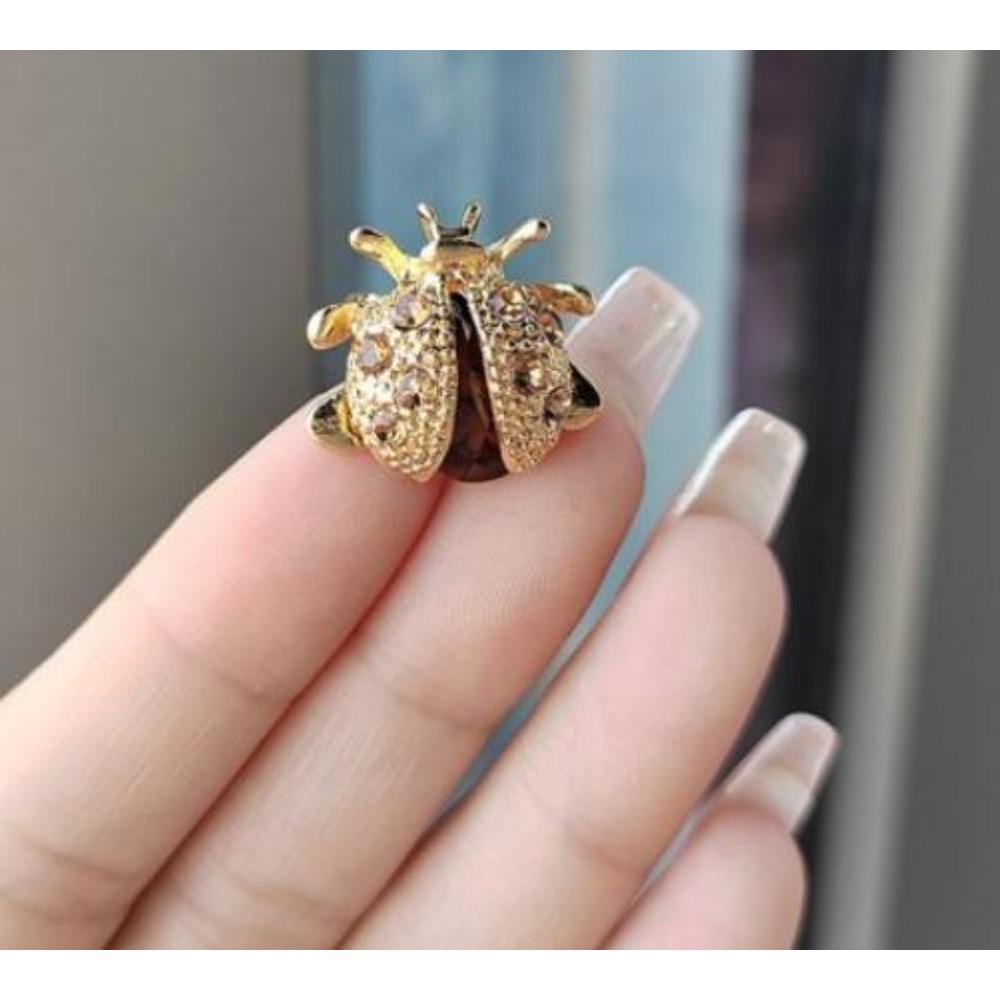 

Модная эмалевая брошь в виде божьей коровки со стразами, зеленого листа, насекомого, жука, маленькая брошь на воротник, брошь, женские мужские украшения, зажим для шарфа