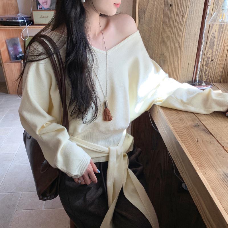 Light High-Waisted V-Neck Knit Sweater with Tie-Up for Women - Autumn/Winter Loose Slimming Trendy Top