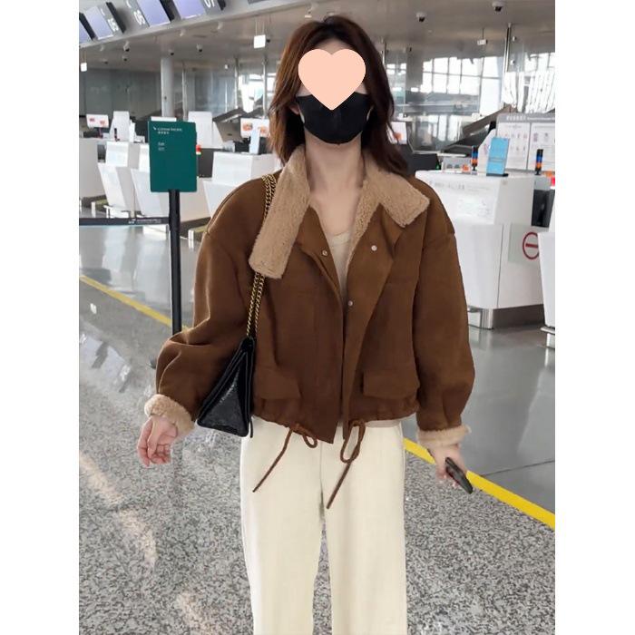 

Женская короткая замшевая куртка с зимним плюшем 2025 - Корейский стиль, Маленький свободный крой M