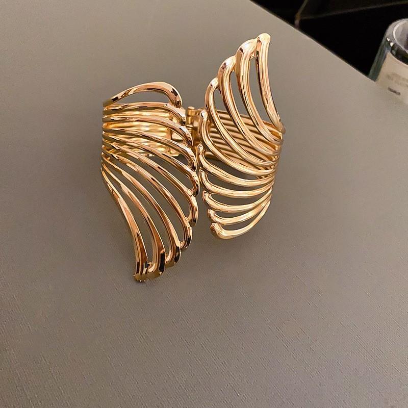 European-American Irregular Concave Bangle: Chic, Cold Style Luxury Bracelet for Women