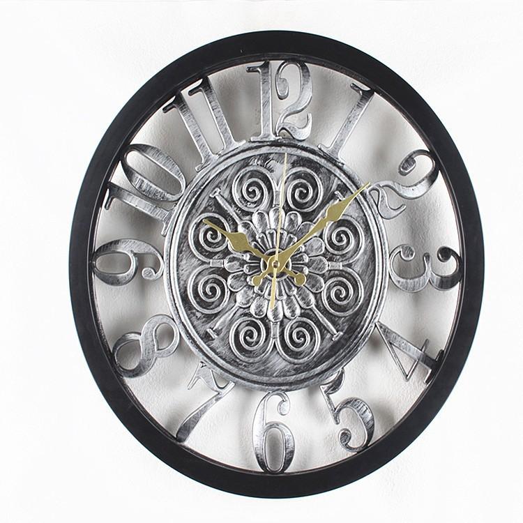Retro Silent Wall Clock Living Room Simple European Antique Wall Clock Country Industrial Style Creative Large Clock
