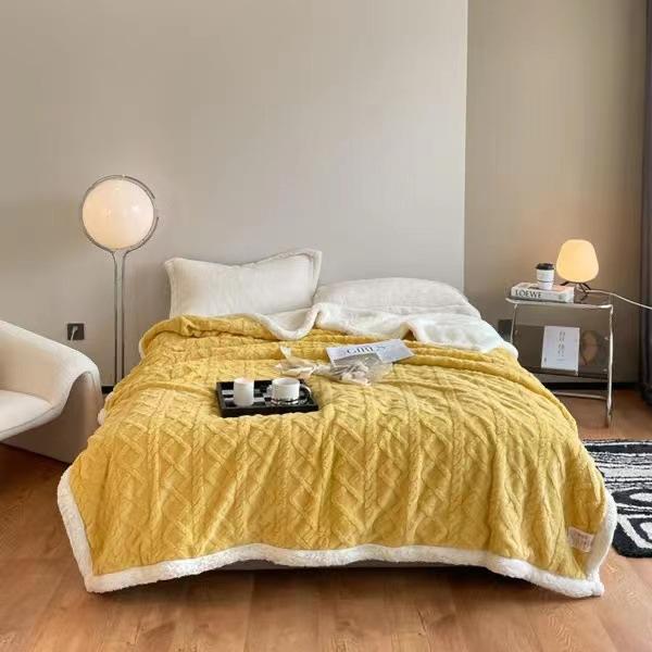 Tafu Velvet Blanket Is A Soft And Warm Thick Blanket That Is Comfortable , Measuring 200 X 230 Centimeters