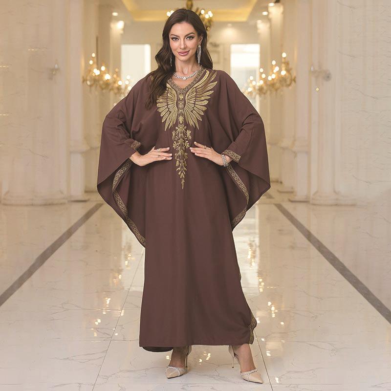 Vestido de Praia Bordado de Algodão Plus Size Feminino 2025 & Kimono de Cobertura