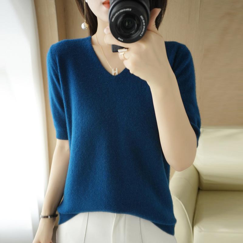 New Spring Short-sleeved Autumn and Winter Sweater Sweater V-neck Half-sleeve Trendy Versatile Korean Style Loose Bottoming Shirt T-shirt for Women