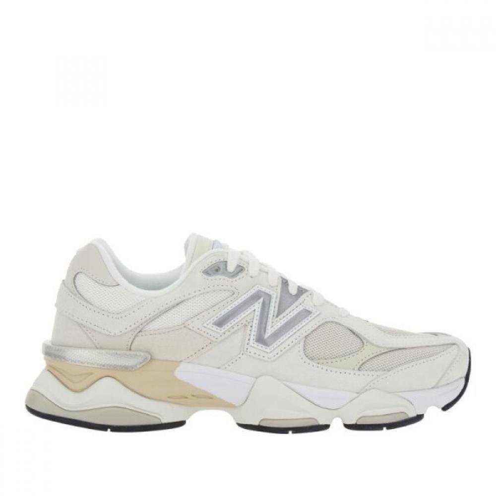 

New Balance 9060 Side Logo Suede Chunky Sole Sneakers U9060wht Seasalt US9½