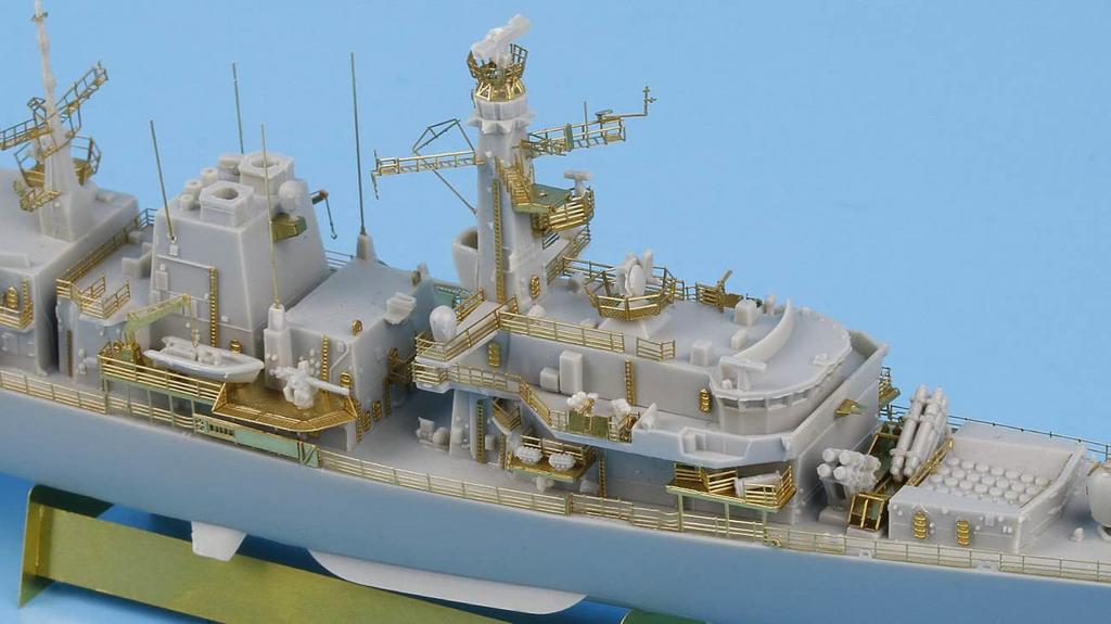 Tetra Model Works SE-Serie, Fregatte HMS Westminster F237 der britischen Marine Typ 23, Kunststoff-Modellteile SE7037, Formfarbe, 1/700 (TR)