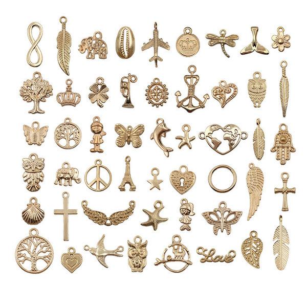 Random Assorted Pendant Set, 50 in Mixed Styles for Jewelry Making and DIY Crafts