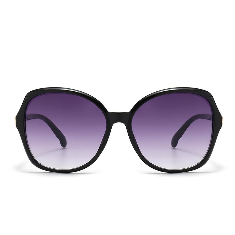 Fashionable Large-frame Uv-protective Sunglasses, Suitable For Both Men And Women And Highly Versatile.2602