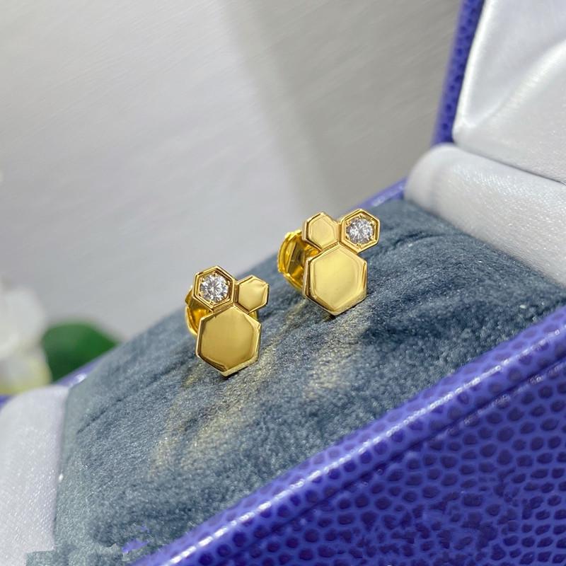 Shangmei 18K Gold Plated Honeycomb Diamond Stud Earrings - Exquisite, Non-Fading Craftsmanship.