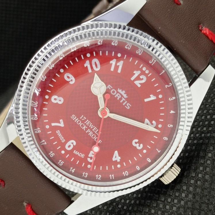 

ВОССТАНОВЛЕННЫЕ ШВЕЙЦАРСКИЕ МУЖСКИЕ НАРУЧНЫЕ ЧАСЫ FORTIS WINDING С КРАСНЫМ ЦИФЕРБЛАТОМ 622c-a416889-2 lot622c-a416889