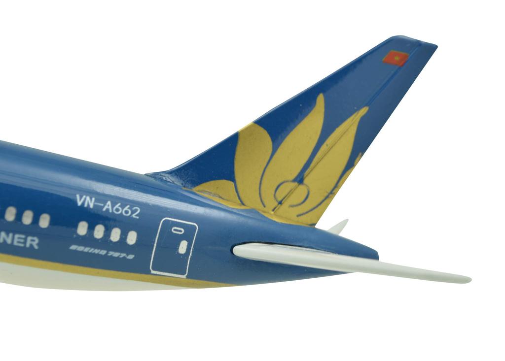 TANG DYNASTY 1/400 Standard Version Vietnam Airlines B787-8 Alloy Airplane Model Toy