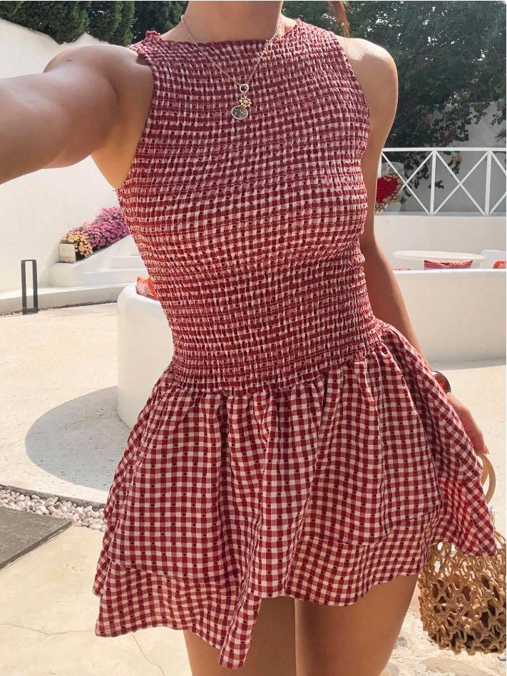 

Euro-American Pink Vichy Check Off-Shoulder Lace-Up Mini Dress with Waist-Cinching Layered Design for Summer 2025 XL красный