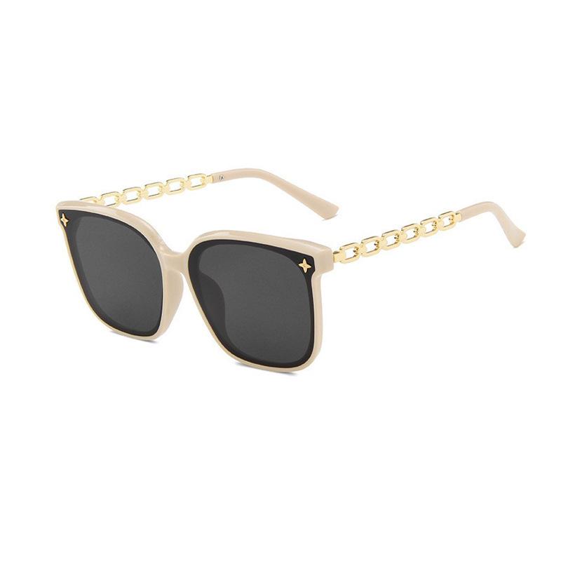 Trendy Oversized Chain Sunglasses: Unisex Street Style with UV Protection, Popular on TikTok and Xiaohongshu.