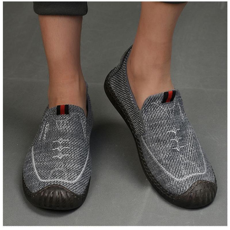 New Old Beijing Cloth Shoes Men's Spring Breathable and Comfortable Middle and Old One-pedal Lazy Casual Men's Shoes