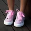 Sapatos casuais femininos da moda, tênis baixos de malha respirável para caminhada, tênis femininos 2024, calçados vulcanizados de academia, calçados femininos brancos