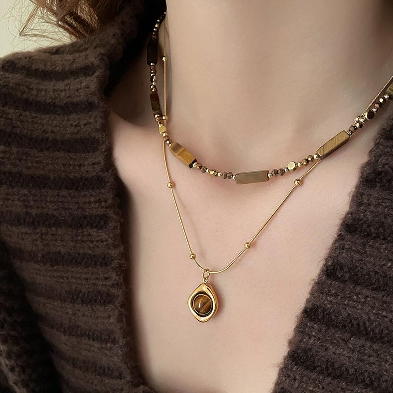 1/2Pcs Retro Temperament Layered Tiger Eye Stone Pendant Necklace For Women Girls Light Luxury Sweater Chain Jewelry Gifts