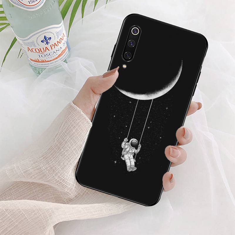 Moon Astronaut Phone Case for Xiaomi Mi 5 6 8 9 10 Lite Pro SE Mix 2s 3 F1 Max2 3